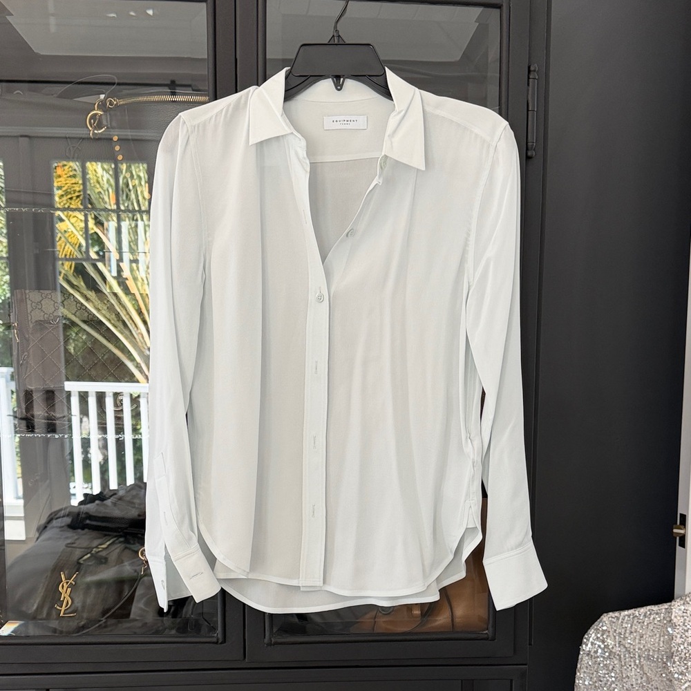 Equipment sea-foam green blouse. Gorgeous! Never worn.